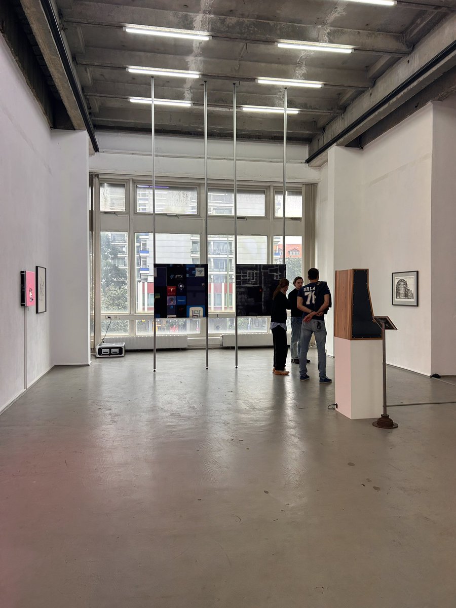 ______jpg______'s tweet photo. Last 5 hours of Market Makers :)

Leipziger strasse 63 https://t.co/j53dAMi81r