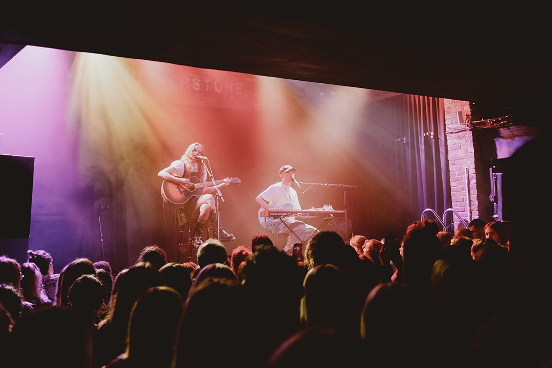 HOLLY HUMBERSTONE // PAINT MY BEDROOM BLACK Album Outstore Thank you @HolHumberstone for an amazing evening & to everyone that joined us last night. 📷 @shot_by_tony