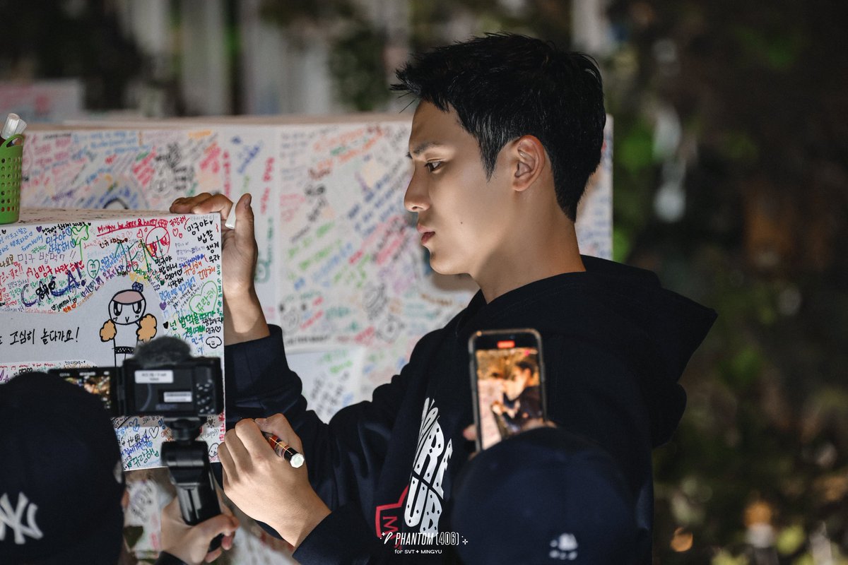mingyuHQpics's tweet photo. a campus crush vibe ᰔᩚ https://t.co/dhqEgp2pGm