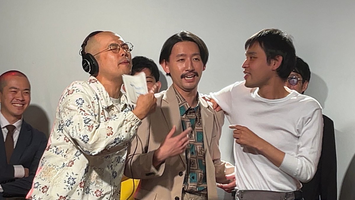 inaleaf_gaga's tweet photo. CC.STATIONさんのライブ『crazy  night  TOKYO』忘れる。のDJ橋本さんがDJとは何かわからなくなったと言い出し迷走したもののツンツクツン万博のDJタフガイさんがめちゃくちゃ盛り上げてくれました。OPの戸惑いからEDにすべてを掴むまでが本当に見事！DJ橋本最高！
#crazynightTOKYO #CCSTATION https://t.co/x9GUDxnuda