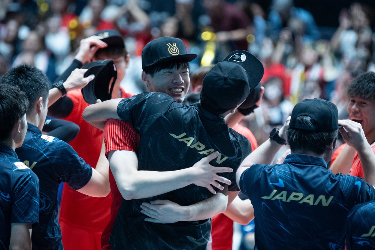 20231007 🇯🇵vs🇷🇸

大塚くんとラリーくんのパナ同期のハグ☺️

#龍神NIPPON