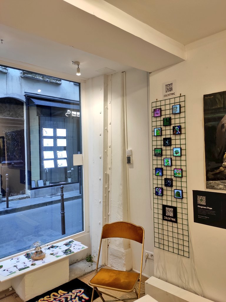 horomox's tweet photo. Happy to bring the first #The_Chain ⛓️ @Scratch__Tech fork --> The_MEMEfork to this magic green PépéGrid by @Zelectric_xyz @BnoiitC and @avant_galerie during @pepefestlol
with amazing
@_theperfesser
@PauzePierre
@rutgervandertas
@AnneHorel
@I____felix____I
@albertinmeunier
@Zederwan
@crypto__fantasy
@JuliusJo888
@maxcapacity
@jaendotart
@skeenee_art
@EdouardMusic
#pepefest #rarepepe #avantgalerie #zelectric #MEMEfork