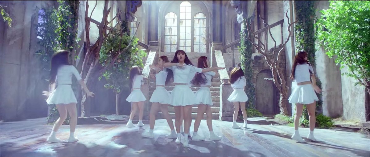 kchartsmaster's tweet photo. 8 years ago today, OH MY GIRL released "CLOSER". https://t.co/lU3z8uM2KI