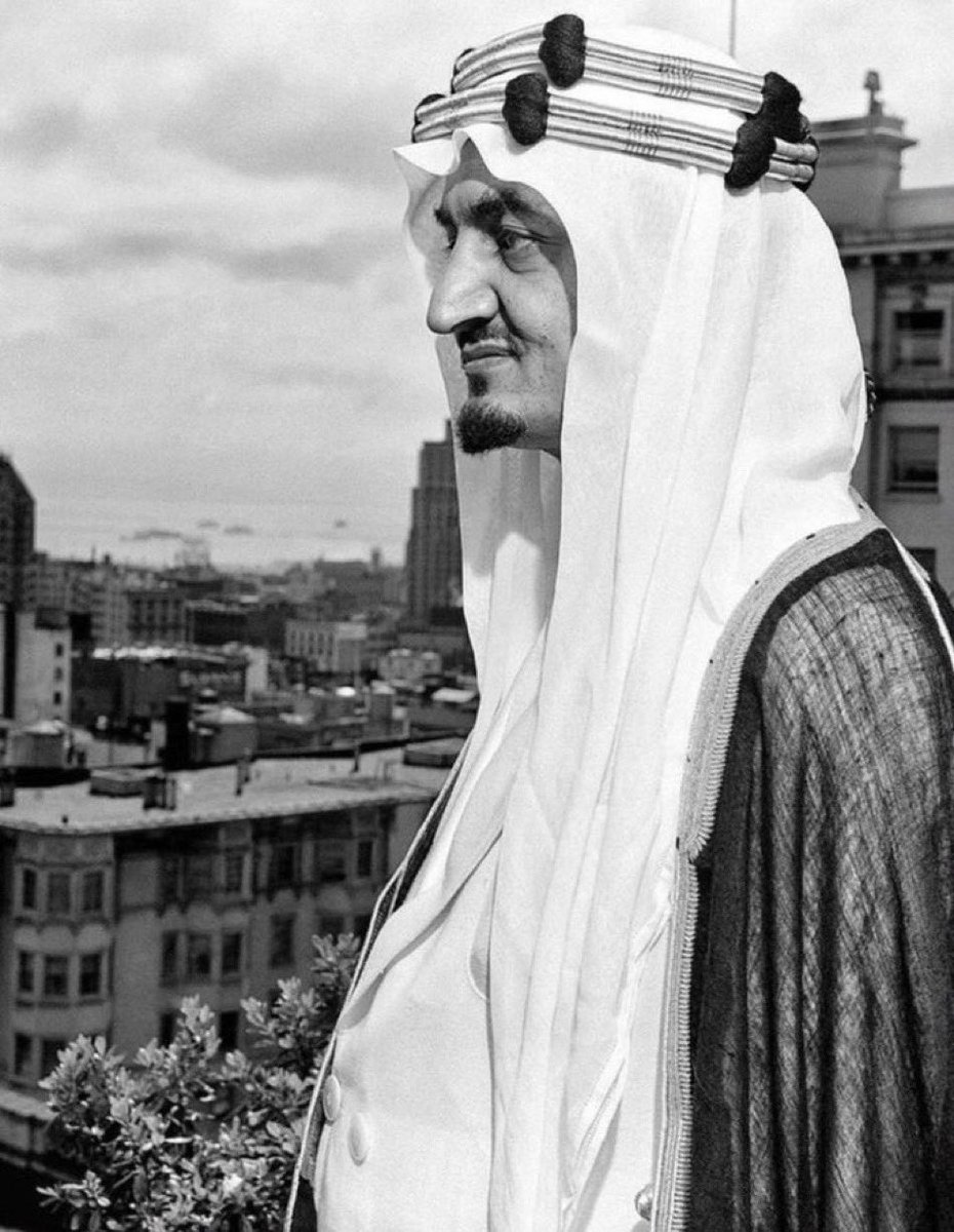 علموا أولادكم أن فلسطين محتلة، وأن المسجد الأقصى أسير، وأن الكيان الصهيوني عدو، وأن المقاومة شرف، وأنه لا توجد دولة اسمها إسرائيل