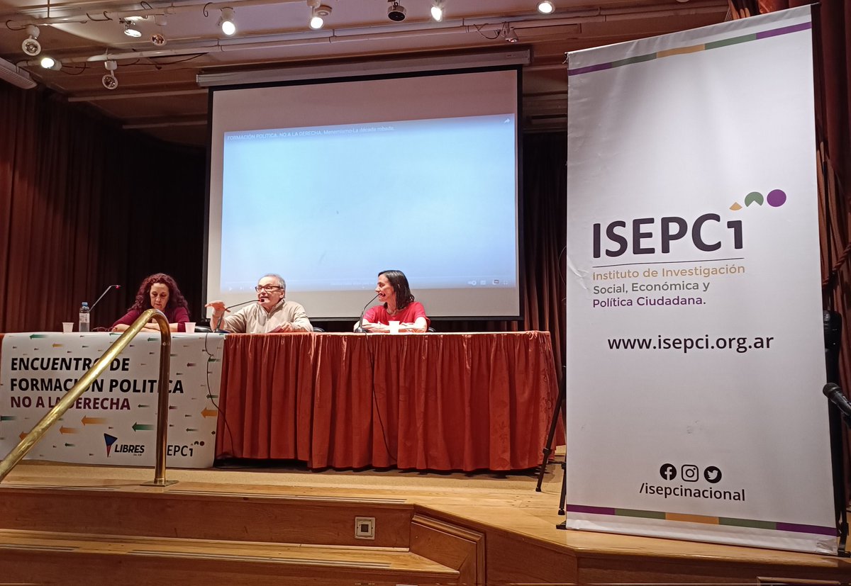 silvia_saravia's tweet photo. Ya comenzó el encuentro de formación política "no a la derecha" organizado por @IsepciNacional y @libresdelsurnet . Venimos a reafirmar nuestro compromiso para que no gobierne la derecha en nuestra Patria! https://t.co/43CmOSX09u