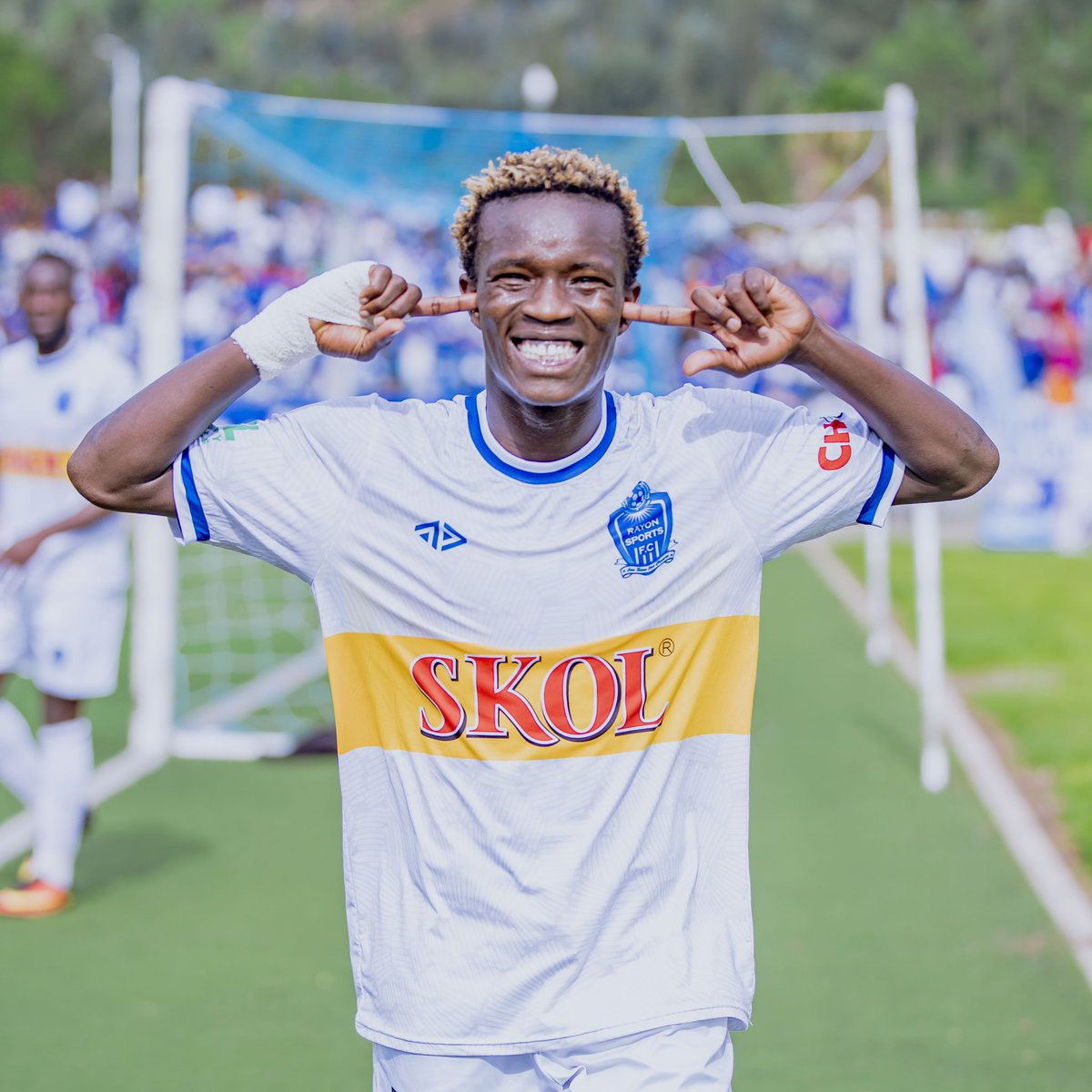 rayon_sports's tweet photo. #PNL #MARay
30’
Marines FC 1-2 Rayon Sports
#Gikundiro https://t.co/asbftgFYvG