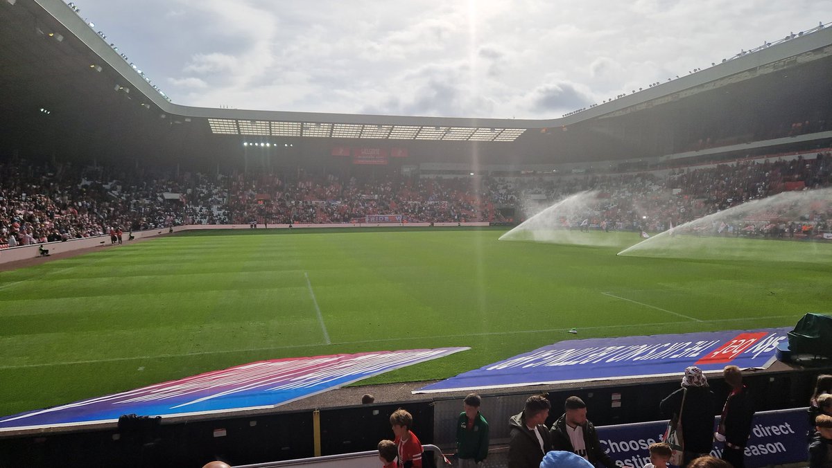 Here we go. Ha'way the lads