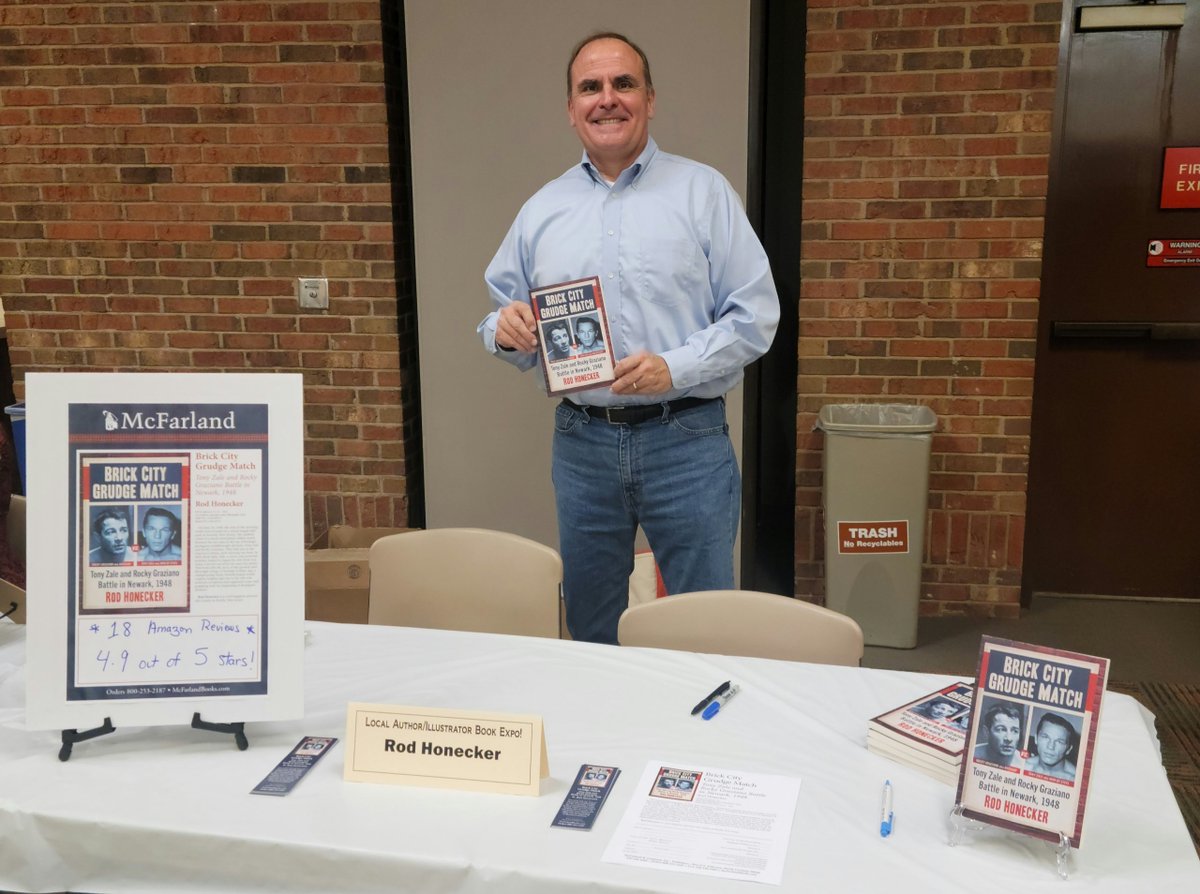 RodHonecker's tweet image. At the Local Author Book Expo, Monmouth County Library
#boxingbooks #Brickcitygrudgematch