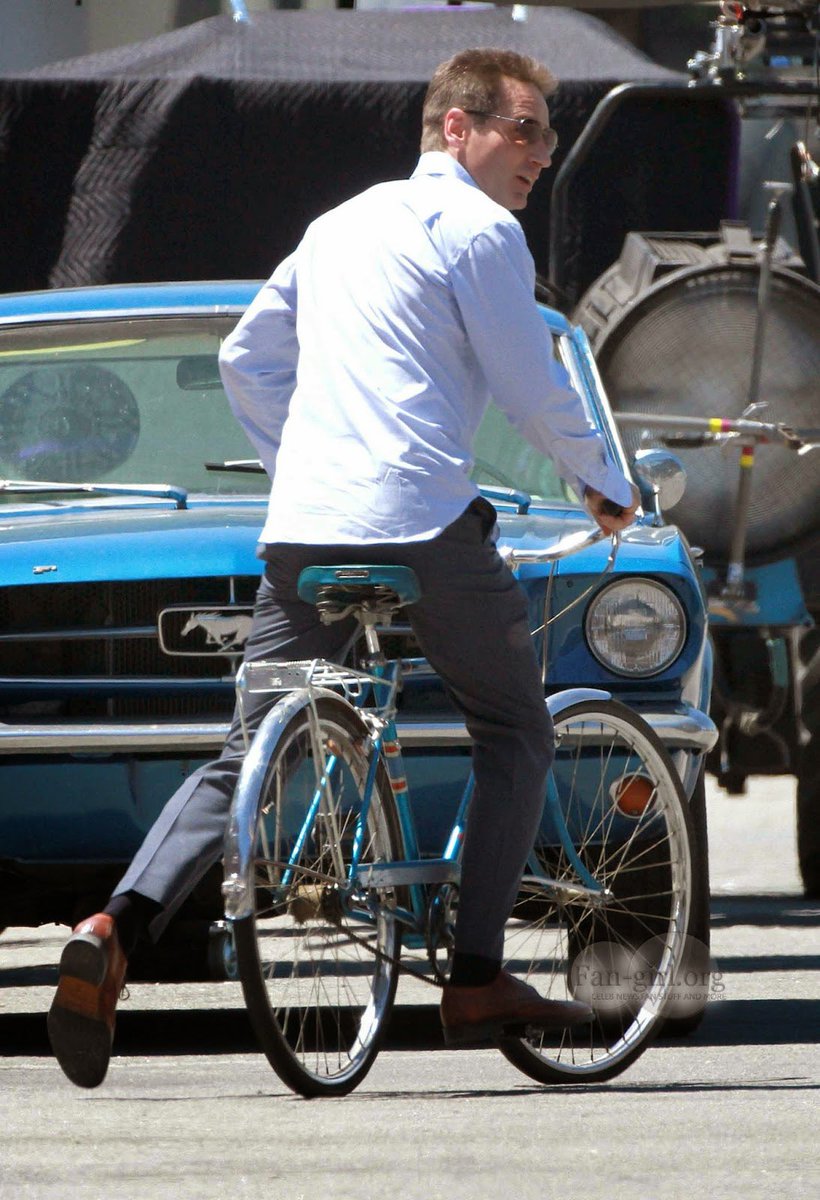 luannmsmith's tweet photo. @hearteyes4david #DavidDuchovny
#SetSaturday - Aquarius style. https://t.co/QHF6GvjG9d