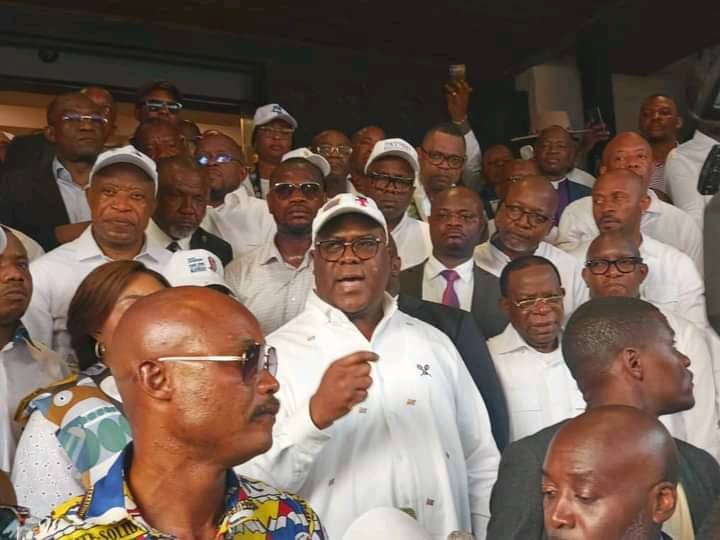 BasimanaMadieng's tweet photo. Nous pouvons désormais crié  tout en soupirant que @fatshii13 A nyanya pour un second mandat 🥳🥳🥳🥳 https://t.co/WcYdFiKYa2