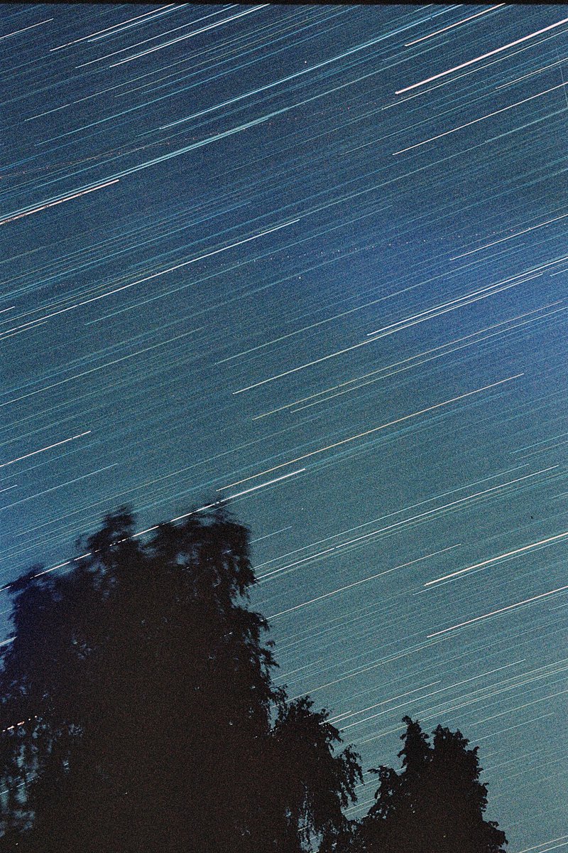 EdouardR98's tweet photo. Update : Here's the result !
Shot on @Kodak #Portra400, 1 hour of exposure. 

#startrails #Astrophotography #astrophoto #35mm #filmphotography https://t.co/5gyp0eNf2P