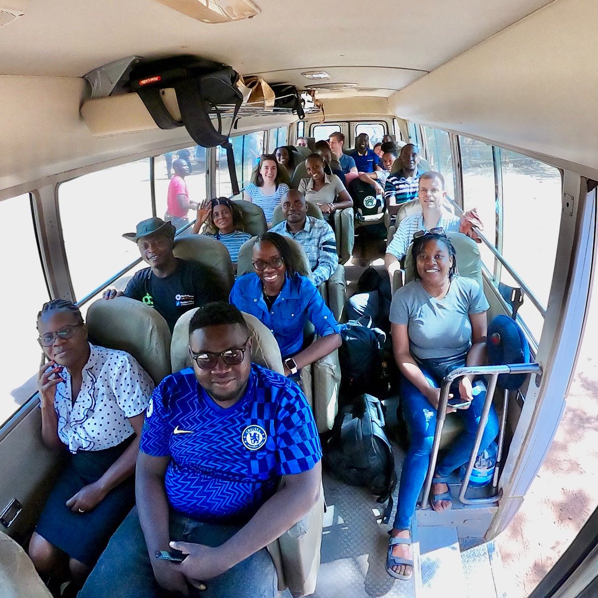 Heading to Nkhata Bay, International Field School Malawi. Very nice team from Uganda, Malawi, Rwanda, Tanzania, Kenya, Zambia, Sierra Leone, Germany <a href="/uni_tue/">Universität Tübingen</a> <a href="/VolkswagenSt/">VolkswagenStiftung</a> <a href="/jlugiessen/">Universität Gießen</a> <a href="/geobiodiversity/">Senckenberg Research</a>
