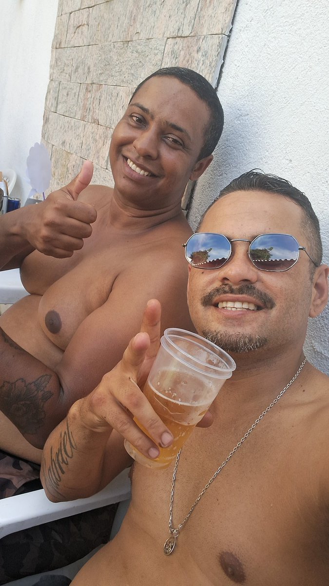 Equipe barracão de folga hj.. nós ta vivendo