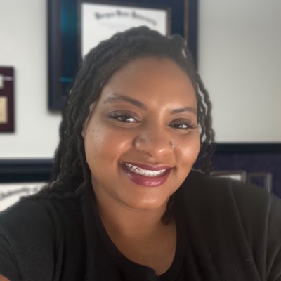 Taylor Geyton (@taylorgeyton) on Twitter photo #NewProfilePic #NewProfilePic