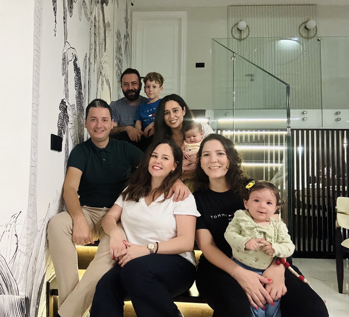 Aile❤️ 
Akhisar, Ekim 2023 
<a href="/caglayan45er/">ÇAĞLAYAN ERODĞDU</a> <a href="/aertugral/">aslıgül ertuğral</a> <a href="/diclealkn/">dicle özdemir</a> <a href="/ProJudas/">Tan</a>