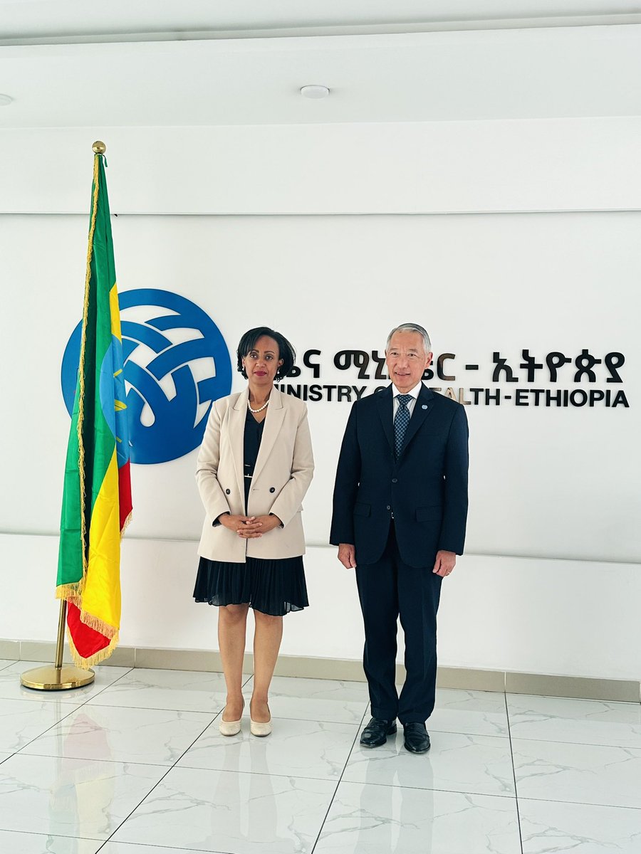 lia_tadesse's tweet image. Great discussion with Prof. Jerome Kim, Director General of @IVIHeadquarters &amp;amp; his team on strengthening existing collaborations with @FMoHealth @AHRI_ETH #EFDA in clinical trials &amp;amp; enhancing local vaccine manufacturing capacity through the African Vaccine Alliance, #PAVM &amp;amp; more.