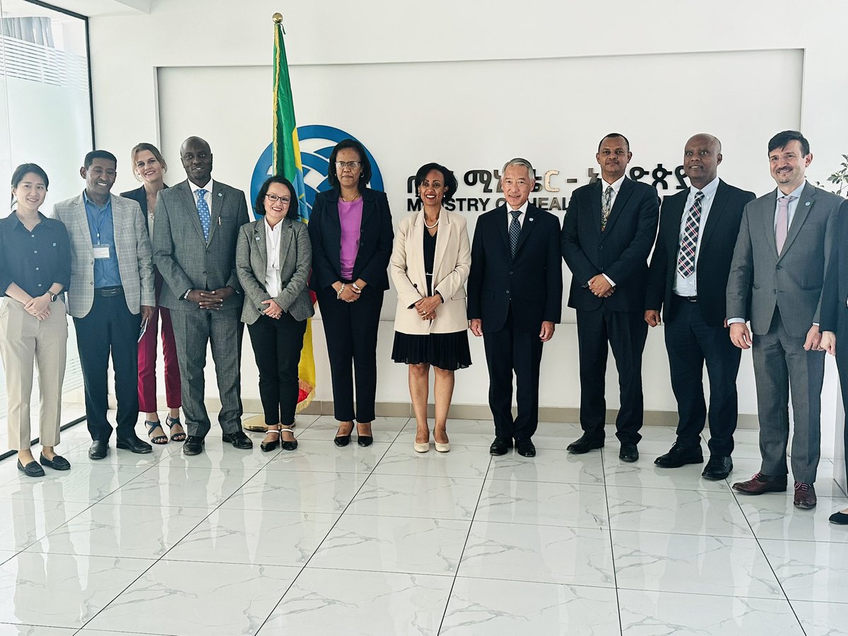 lia_tadesse's tweet image. Great discussion with Prof. Jerome Kim, Director General of @IVIHeadquarters &amp;amp; his team on strengthening existing collaborations with @FMoHealth @AHRI_ETH #EFDA in clinical trials &amp;amp; enhancing local vaccine manufacturing capacity through the African Vaccine Alliance, #PAVM &amp;amp; more.