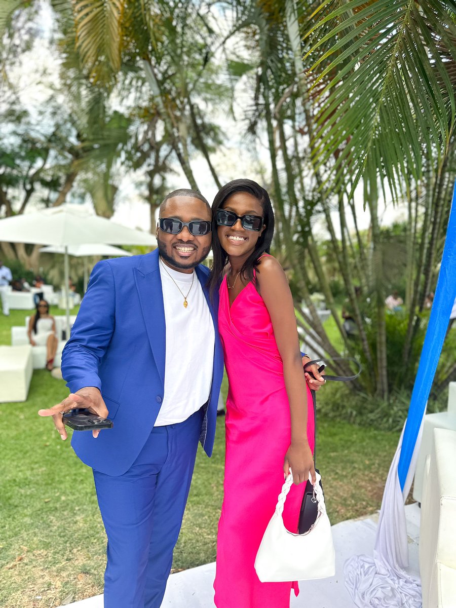 LombePosa's tweet photo. It was such an honor to attend E-Mark's #StepOut15 launch party today! 
It was more than just another iPhone reveal event, but the beginning of many steps that they are taking to put Zambia on the map 🇿🇲

thank you to @emarkzm for putting together this wonderful event! 🫶🏽 https://t.co/SVto75Vz42