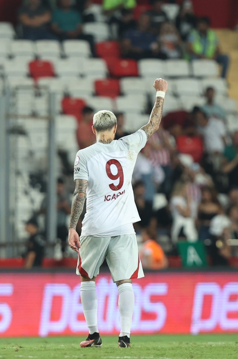 GalatasaraySK's tweet image. 𝐒𝐨𝐧𝐫𝐚 𝐝𝐞𝐝𝐢𝐦
𝐈𝐲𝐢𝐤𝐢
𝐆𝐀𝐋𝐀𝐓𝐀𝐒𝐀𝐑𝐀𝐘’𝐋𝐈𝐘𝐈𝐌 💛❤️🦁
