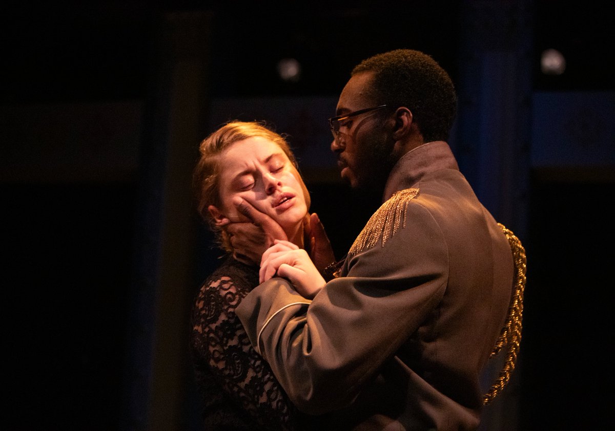 The American Academy of Dramatic Arts tweet media