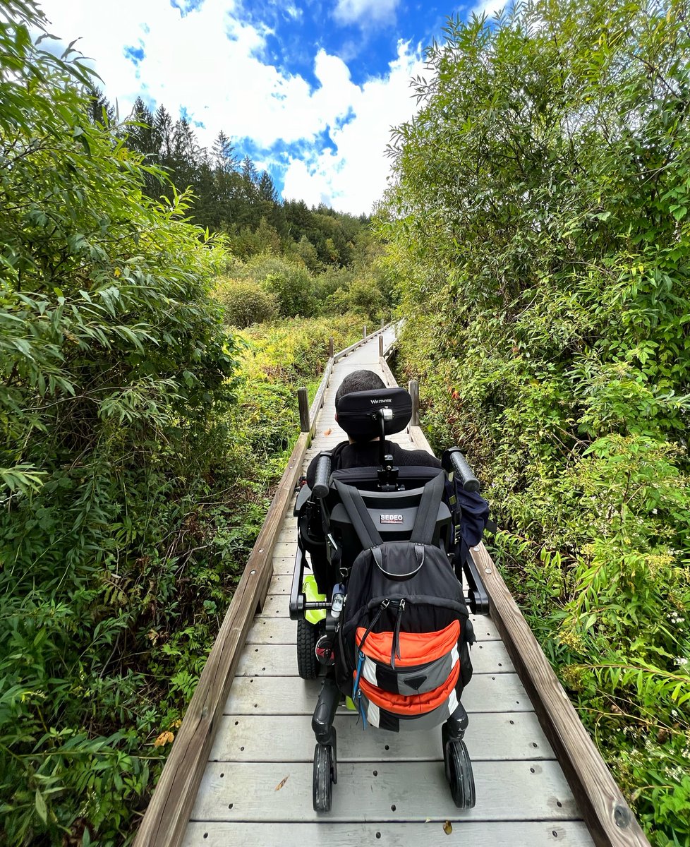 .@coryleetweets' week of accessible adventure in Vermont includes sampling maple syrup, seeing wild birds up close, and taking in beautiful waterfall views on accessible trails. Read more: vermontvacation.com/cory-lee #ThisIsVT