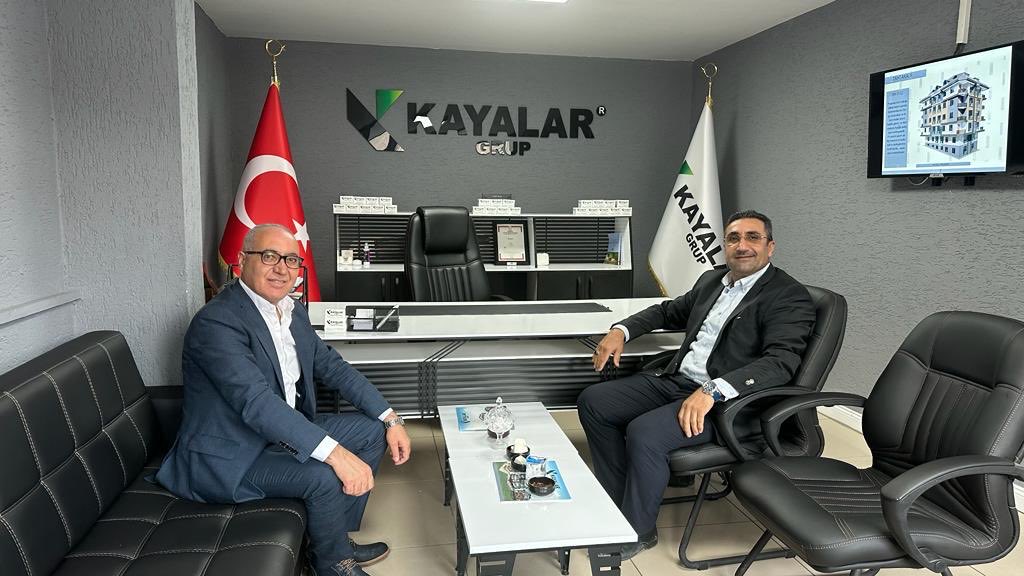 dogandemir41's tweet photo. Seçim bölgem İstanbul’da dostları ziyaret ettim, ilgilerinden dolayı teşekkür ederim. https://t.co/C9mOpnMk5G