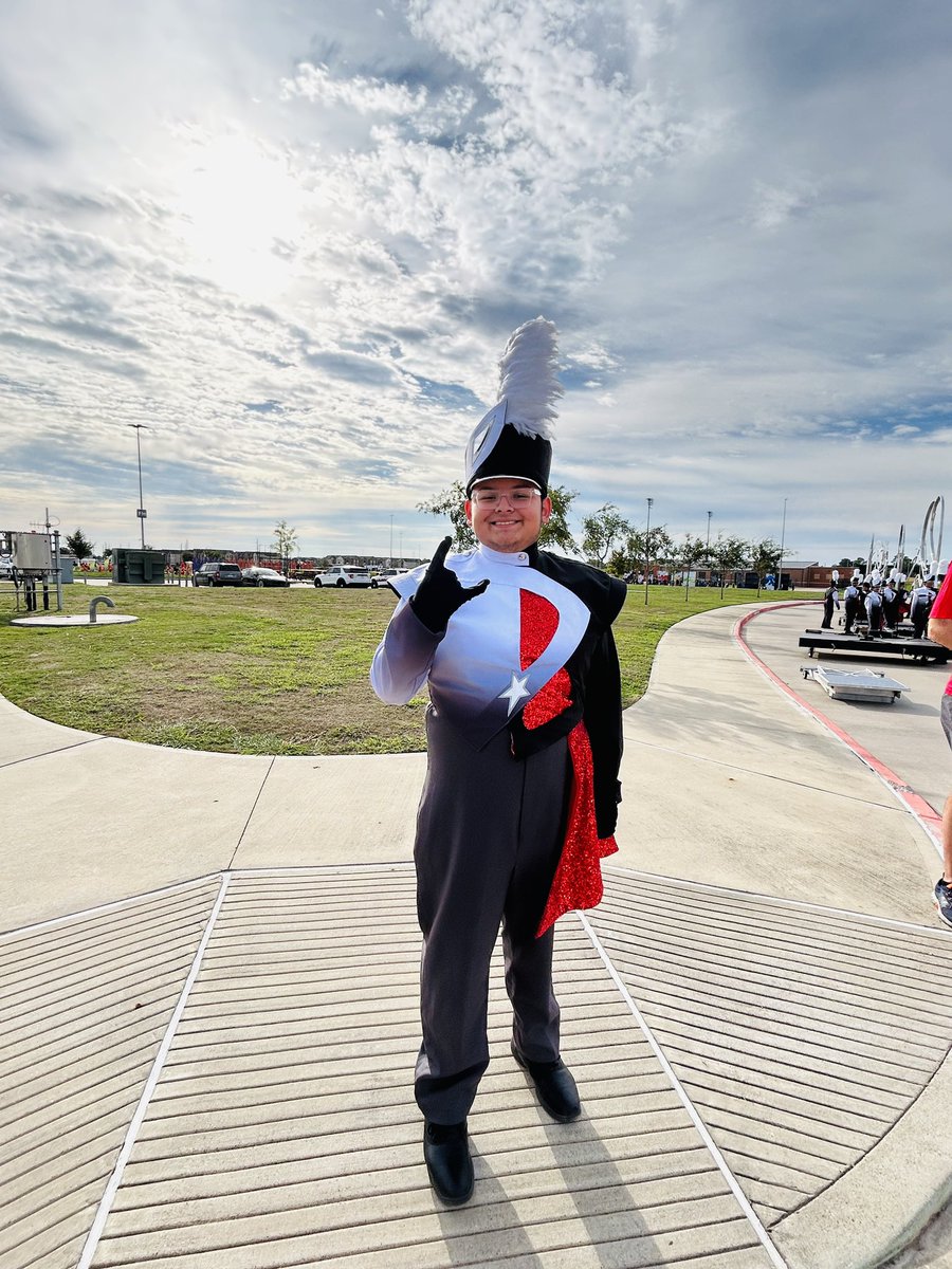 We’re so PROUD of Jake and all of the kids from Bowie OPE competing today at the Band of America in Katy Texas! GO DAWGS! #SomosAISD