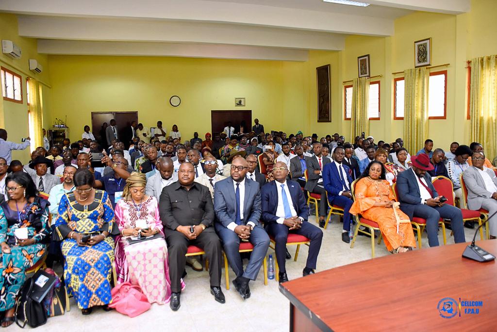 MkAminata's tweet photo. Nos remerciements les plus tendres au Coord. National. Excel. @Elyseebokumwana , Excel. Mr le Min. des sports  @FrancoisKabulo, à l'Excl. @ClaudeNyamugabo, à Mdme la min. des PVV Excl Irène Diata, au Min. de Droits Humains Excel. @fabricepuela et d'autres cadres des #FPAU 1/3 https://t.co/9nwwbsgH0h
