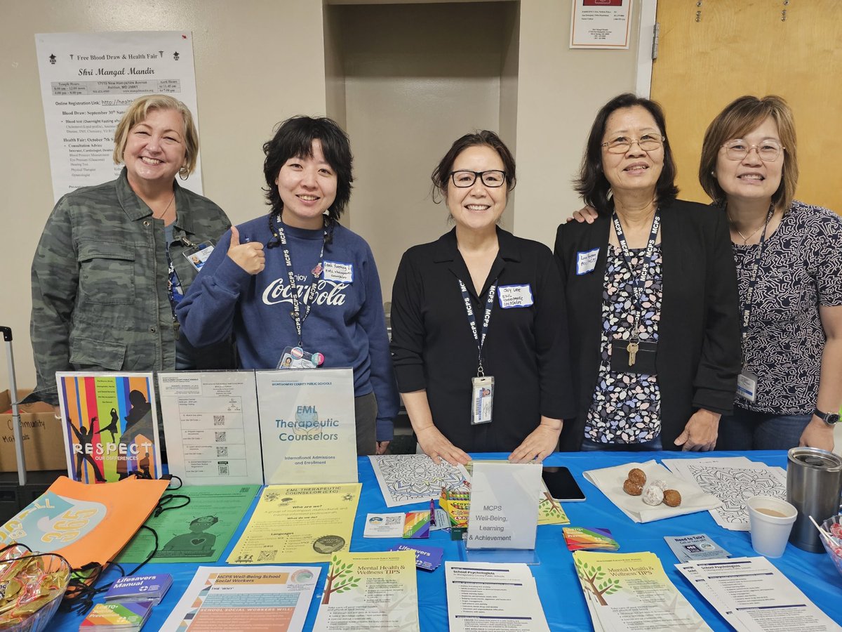 Spending time with some wonderful ⁦⁦⁩ ⁦@mcps_osfse⁩ PCCs and ETCs sharing ⁦@MCPS⁩ resources at the Shri Mangal Mandir Health Fair. #MentalHealthMatters #AAHI #FamiliesMatter