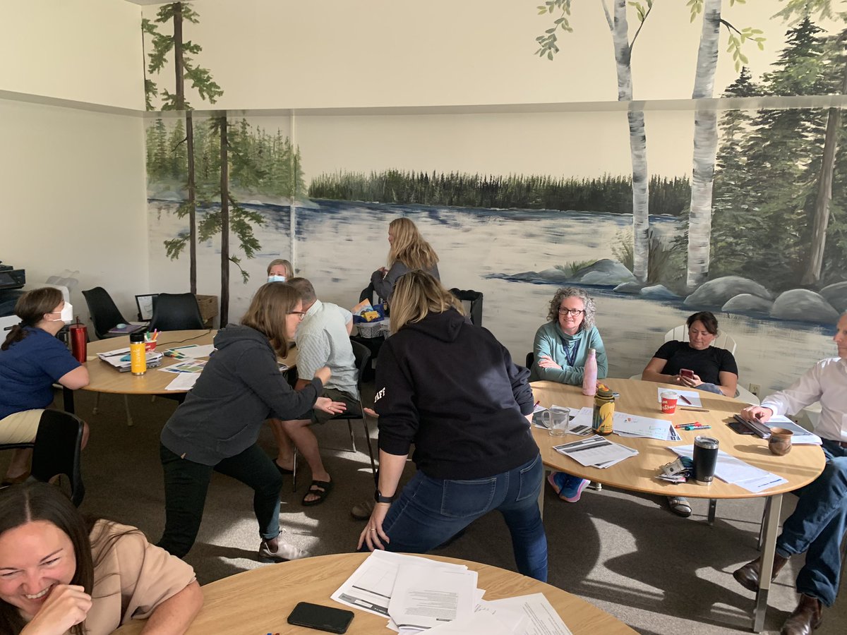 Teamwork makes the dream work! <a href="/PineGlenPS/">Pine Glen PS</a> used a team approach to dig into foundational lit skills and tools and representations this PD day. Lots of learning from and with each other, lots of laughter and lots of connecting. Excited to continue this learning! <a href="/CurriculumTldsb/">TLDSBCurriculum</a>