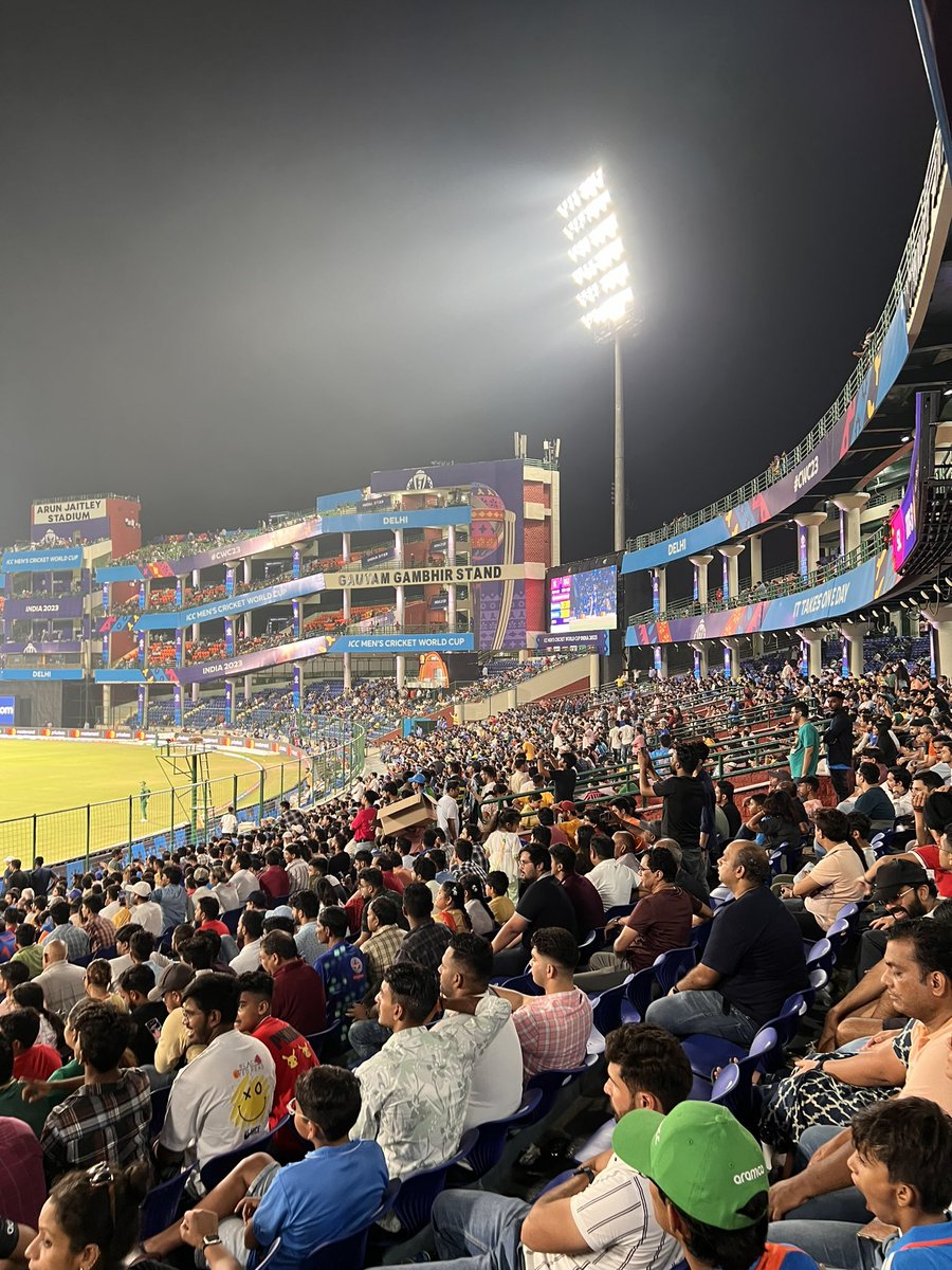 sumitsaurabh's tweet photo. Packed house at Arun Jaitely stadium !
#SAveSL https://t.co/j6MQ4uUaCL