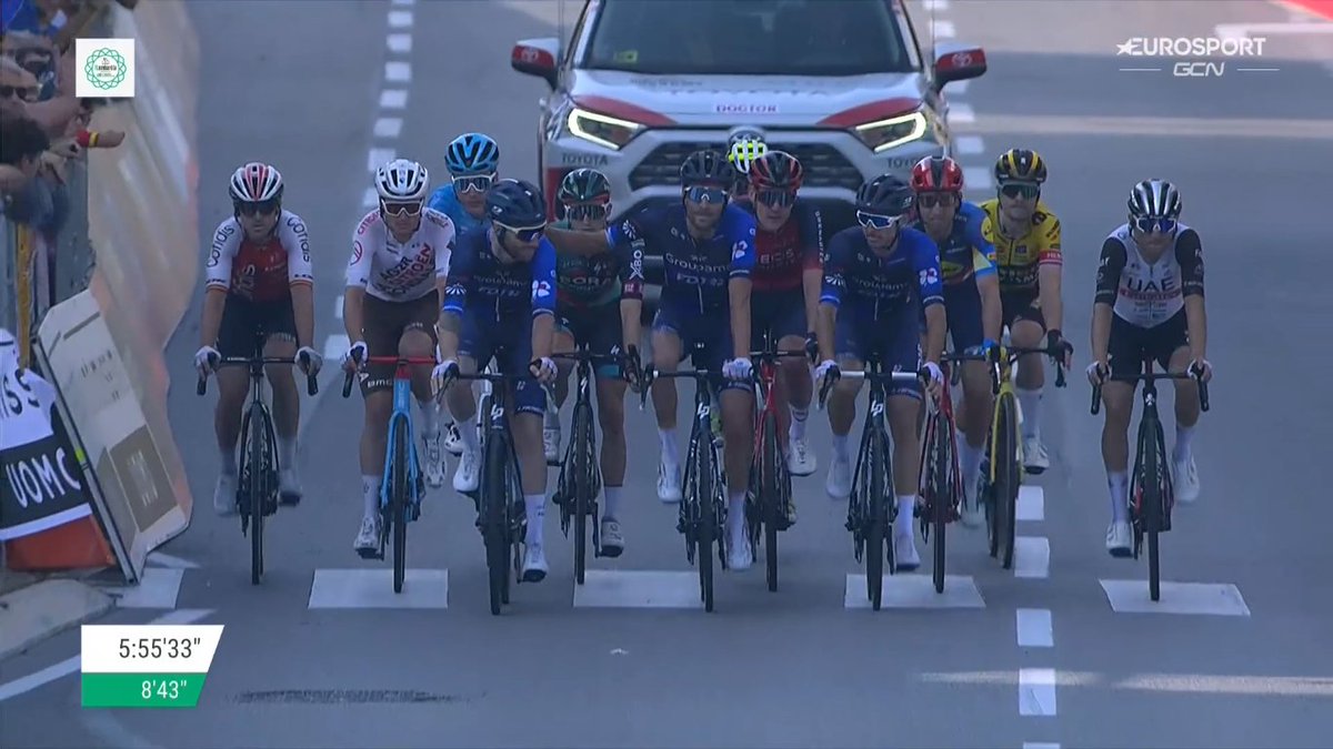 LeGruppetto's tweet photo. C'EST FINI POUR THIBAUT PINOT ! Le Français (33 ans) est officiellement à la retraite, une page se tourne, merci pour tout champion ! #ILombardia https://t.co/VRaUvy8gor