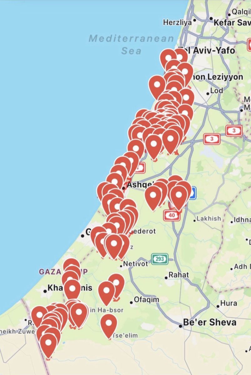 AlvaroSegrith's tweet photo. Hamas atacó a @IsraelinSpanish con 5000 cohetes 🚀. 

🚨Preocupante el poder NUCLEAR de Israel 🇮🇱 

🚨Preocupante que entre Iran 🇮🇷 y Turquía 🇹🇷 

Esta Guerra Nación (población) contra Nación. 

❎La ONU 🇺🇳 ha sido inoperante. 
❎Población civil israelí es secuestrada y violada. https://t.co/NfoRVVZe5M