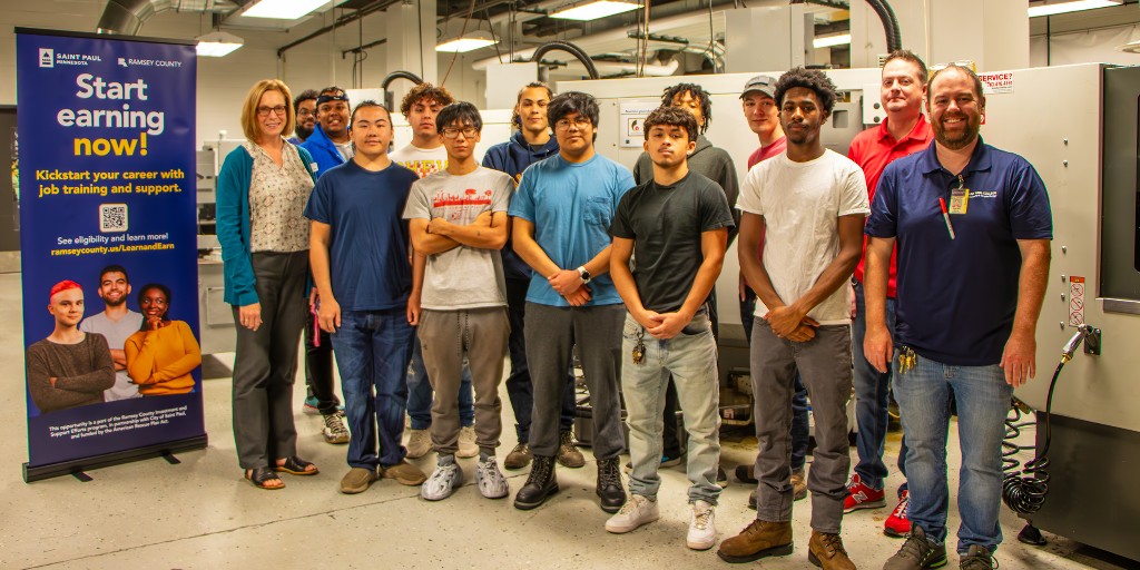In collaboration with @GoodwillMN, @RamseyCounty, and @MPMA, SPC has established a Manufacturing Training Program! Students get free advanced manufacturing training, learn on-the-job skills, and earn stipends for learning in this program. Learn more: bit.ly/3teKsQc