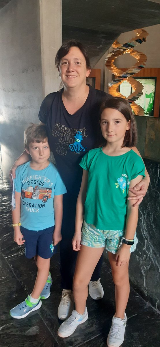 Y más familias con sus OshwiPines recién hechos! 
Gracias por vuestro entusiasmo, #pulpolovers 💙🐙💙