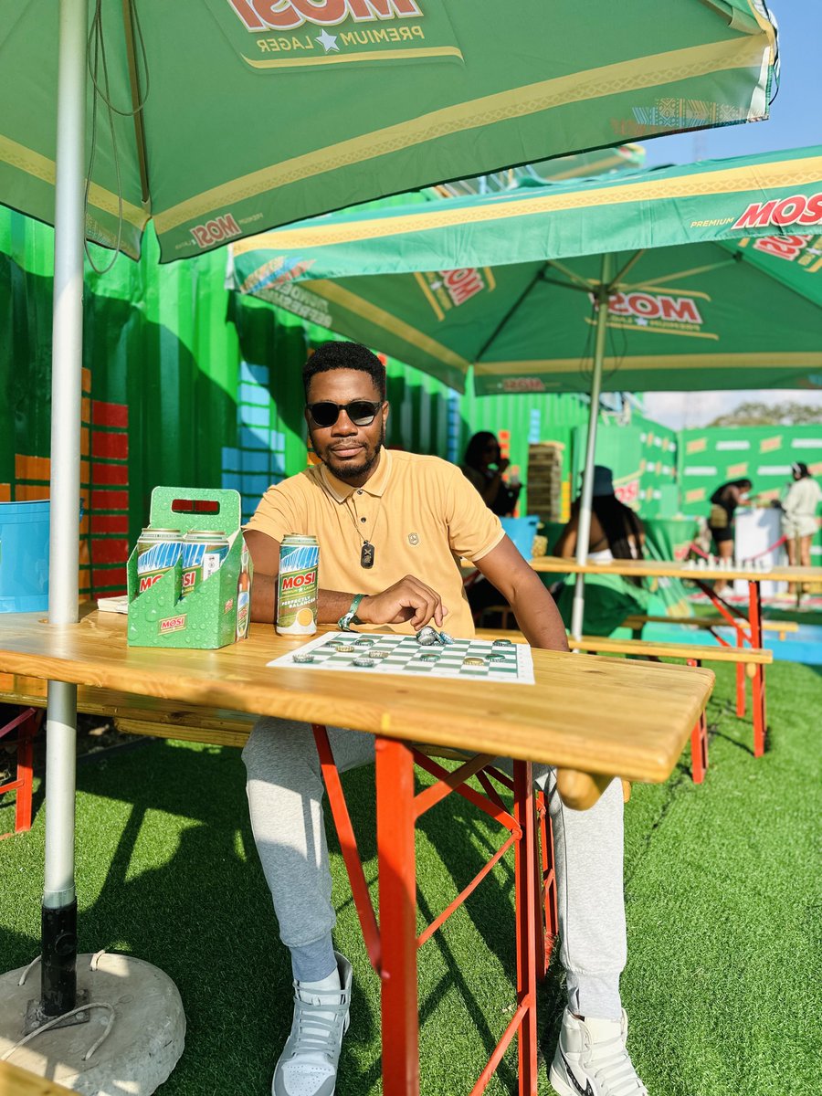 tonytheegoon's tweet photo. In the Mosi #MosiPremiumLager tentπ»if you are at the #RGOktfestX come through. Got some Mosi for you π».
#PerfectlyBalancedRefreshment https://t.co/kn9s5NjorN