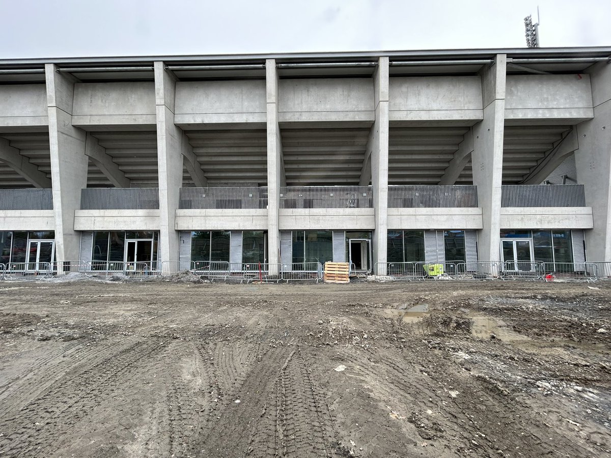 macdarabueller's tweet photo. #constructionwatch More than half the seats now in place in the new north stand with section F in the main (west) stand getting a green seat upgrade #greenwashing https://t.co/SuWRIUTpEW