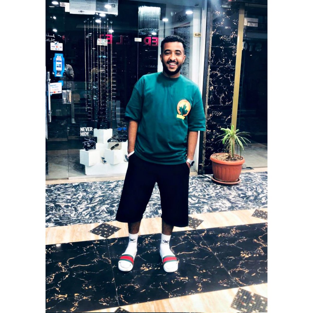 Hmd0o0o's tweet photo. وأجعلني خفيف على قلوب الناس فيقولون "إننا نحب قلبه وصُحبته ورؤيته ُ ❤️ https://t.co/skPcU1zF5A