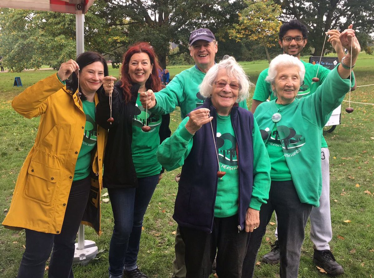 HeathHands's tweet image. Ogly, Ogly, Onkers. Let’s play #conkers We can’t wait for tomorrow’s 2024 @CityCorpHeath Conker Championships - competitors registration from 12.30 - fun begins 13.15