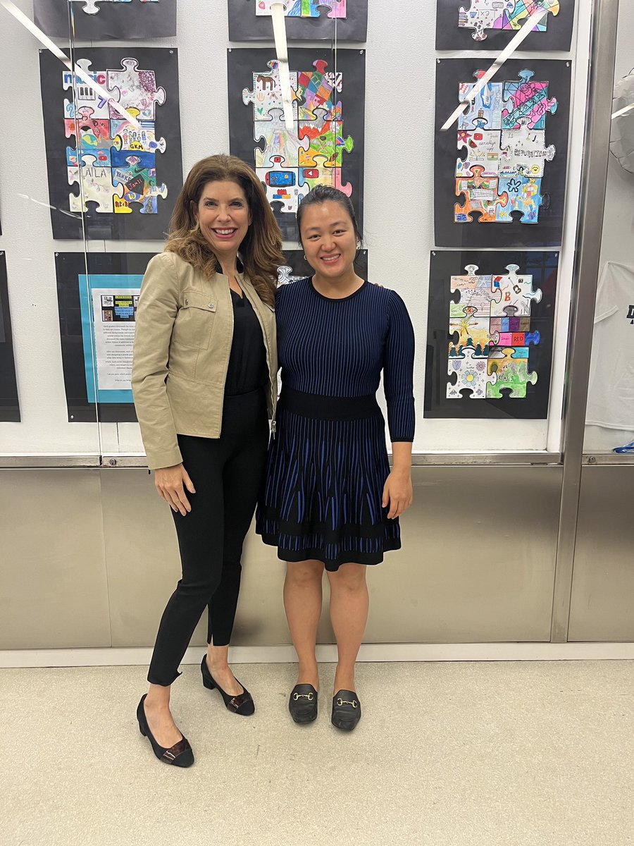 Great to start the morning kicking off the Interschool Novice Model Congress Conference with <a href="/CMJulieWon/">cmjuliewon.bsky.social</a>! It was so inspiring to meet these students—our city’s future leaders-and watch them begin their civic journey and see their passion for government and politics. #JulieCaucus