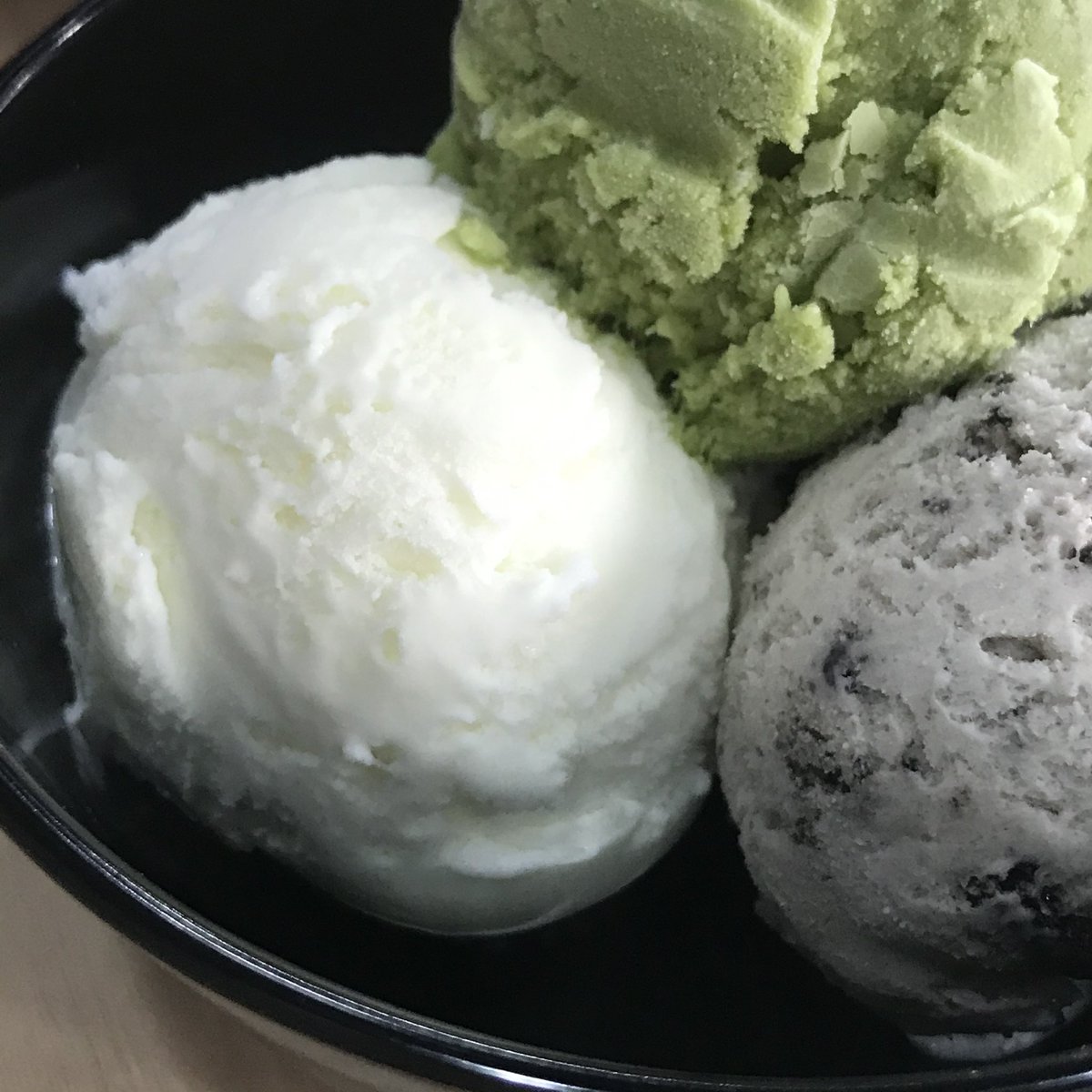 Ascheu_'s tweet photo. อยากมีมม.ตักไอติมในร้านบุฟเฟต์ให้หวานใจ https://t.co/kx0YUlvqL5