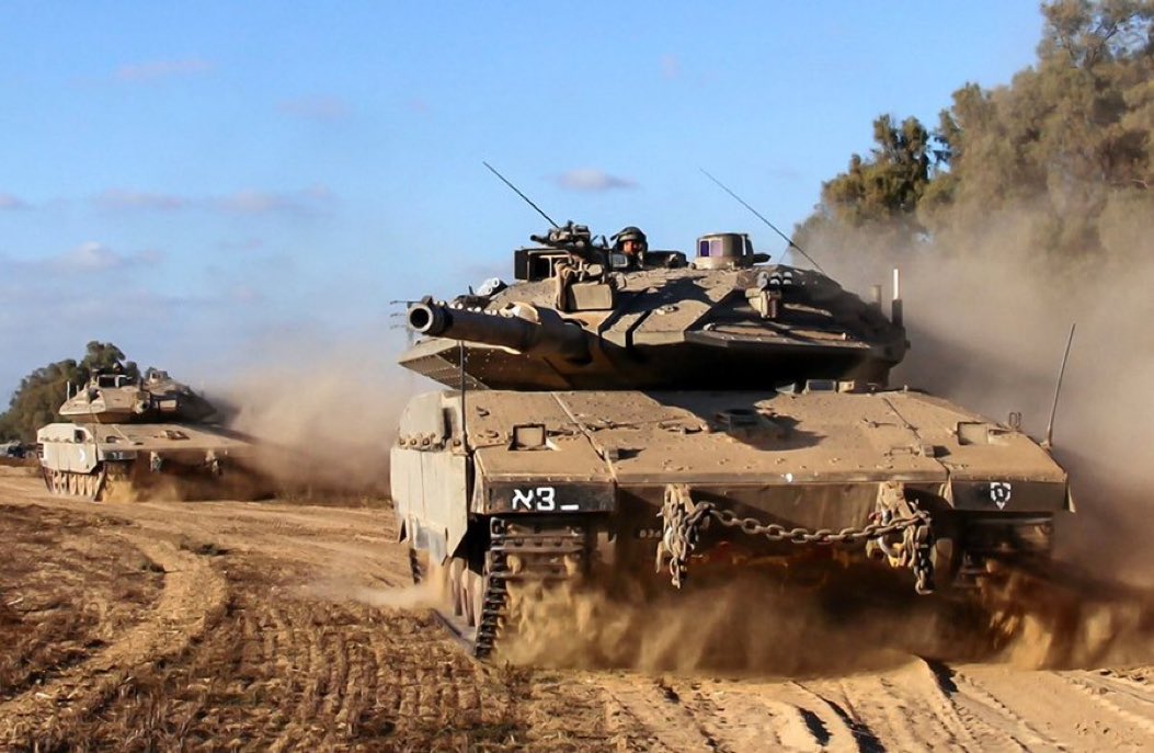 BrennpunktUA's tweet photo. #Eilmedlung — Es geht los. IDF🇮🇱 Bodenoffensive 

Nach einer von Palästina 🇵🇸 eingeleiteten Terror Aktion außerhalb des Gazastreifens in Israel 🇮🇱 hat der Nationale Sicherheitsrat Israels 🇮🇱 die Genehmigung und den Befehl für die IDF 🇮🇱 Bodeninvasion im Gazastreifen erteilt — WSJ https://t.co/0OOX1yBIXm