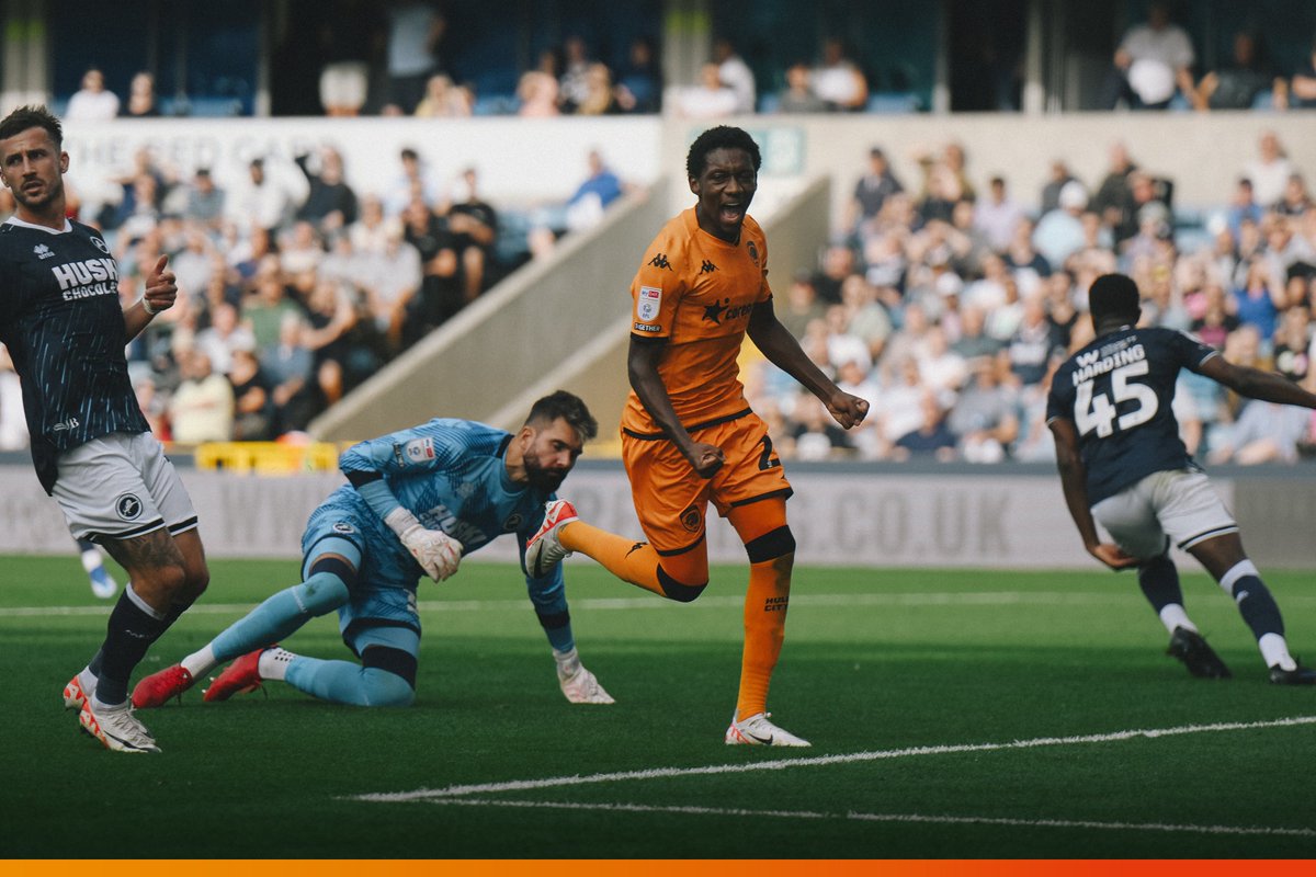 HullCity's tweet photo. Jaden Philogene. Baller. 

#hcafc https://t.co/4XfiR7SjMe