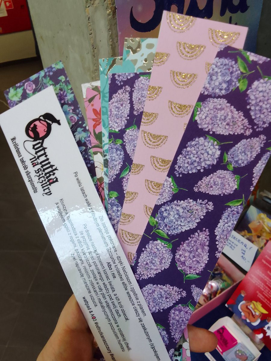 kpt_punk's tweet photo. #mfkig - dotarły mojej #angstycomics, są darmowe zakładników do #OdtrutkaNaSzczury, można wpadać 💜👀 #komikspolski https://t.co/q4BHOhl40v