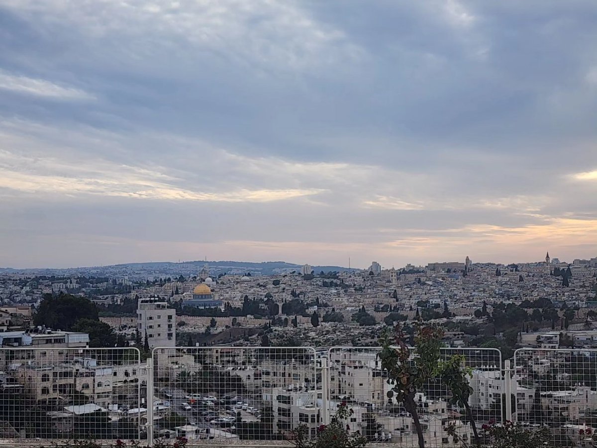 Eric D. Huntsman tweet media