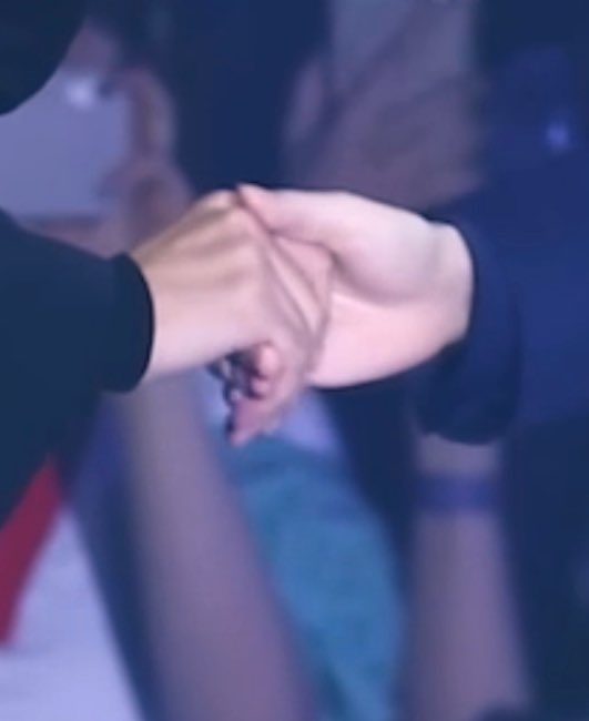 its been 9 years since this VMIN iconic holding hands 🥺🥺

2014                                      2022
“Let’s Keep going        I'll be with you
for a long time, I            For the rest of
only have you”                  my Life