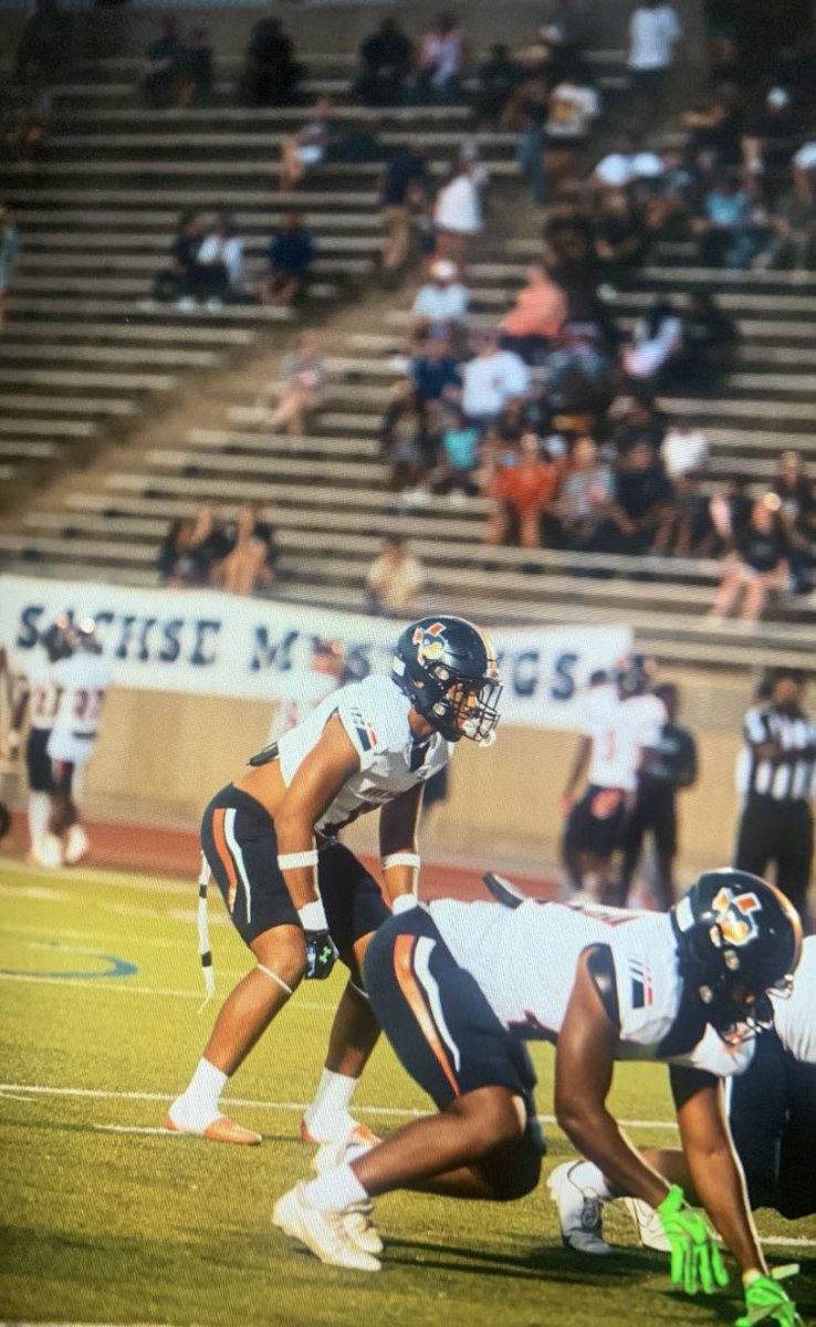 v7shon's tweet photo. MID SZN HIGHLIGHTS 
- 43 Tackles✅
- 4 Sacks✅
- 2 PBU✅
- 1 Fumble Recovery✅

@AjRoland @LBFACTORY_TNDO @SachseStangs @CoachGriff__ 

https://t.co/zKw8MOUCp3 https://t.co/Mk4v9tjfOs