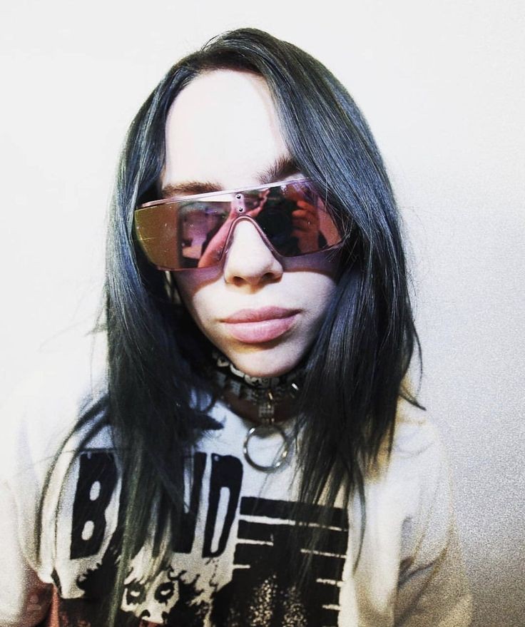 allofbillie's tweet photo. Billie Eilish https://t.co/NlikVc0Fei