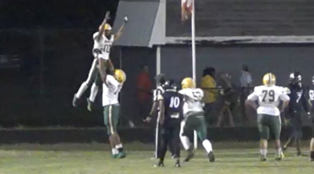 hudl.com/v/2M2cfu
After an okay team win against MBK here’s my film. On to the next
<a href="/CoachSGirolmo/">Scott Girolmo</a> <a href="/CoachUlassin/">Nick Ulassin</a> <a href="/CoachJMynatt/">Jordan Mynatt</a> @CoachWhiteUVA <a href="/Coach_Odums/">Coach Dawson Odums 🏈</a>