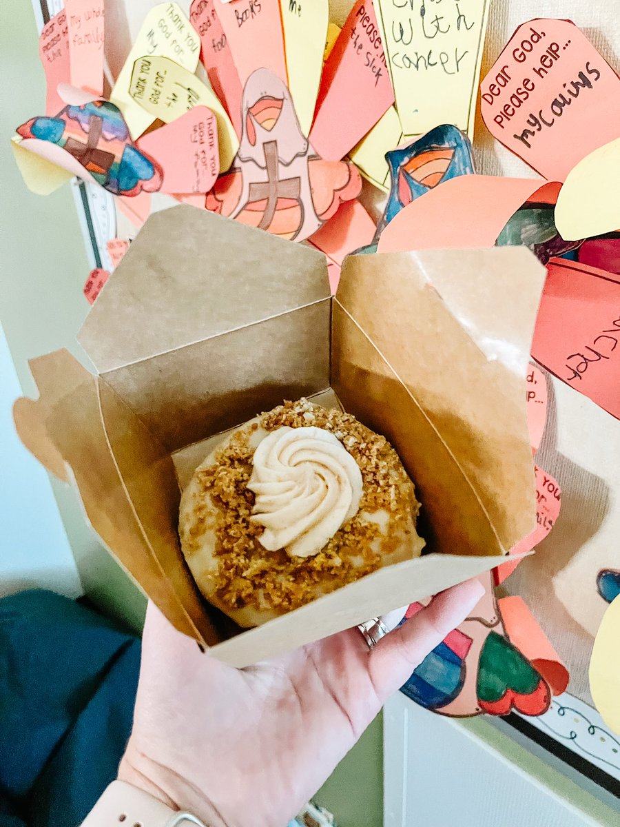 MelnychukSherri's tweet image. I am grateful for surprises! What a sweet treat from a parent from #everydaykitchen. 😊